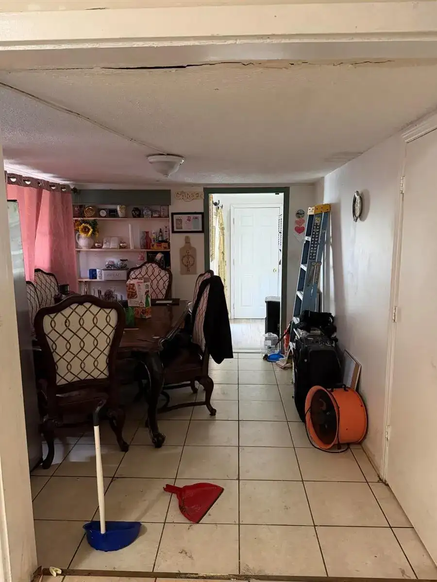 425 SW 24TH Avenue, Fort Lauderdale FL 33312 photo 3