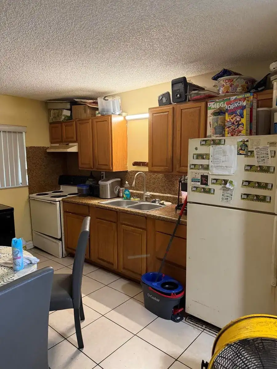 2605 NW 14TH Street, Fort Lauderdale FL 33311 photo 4