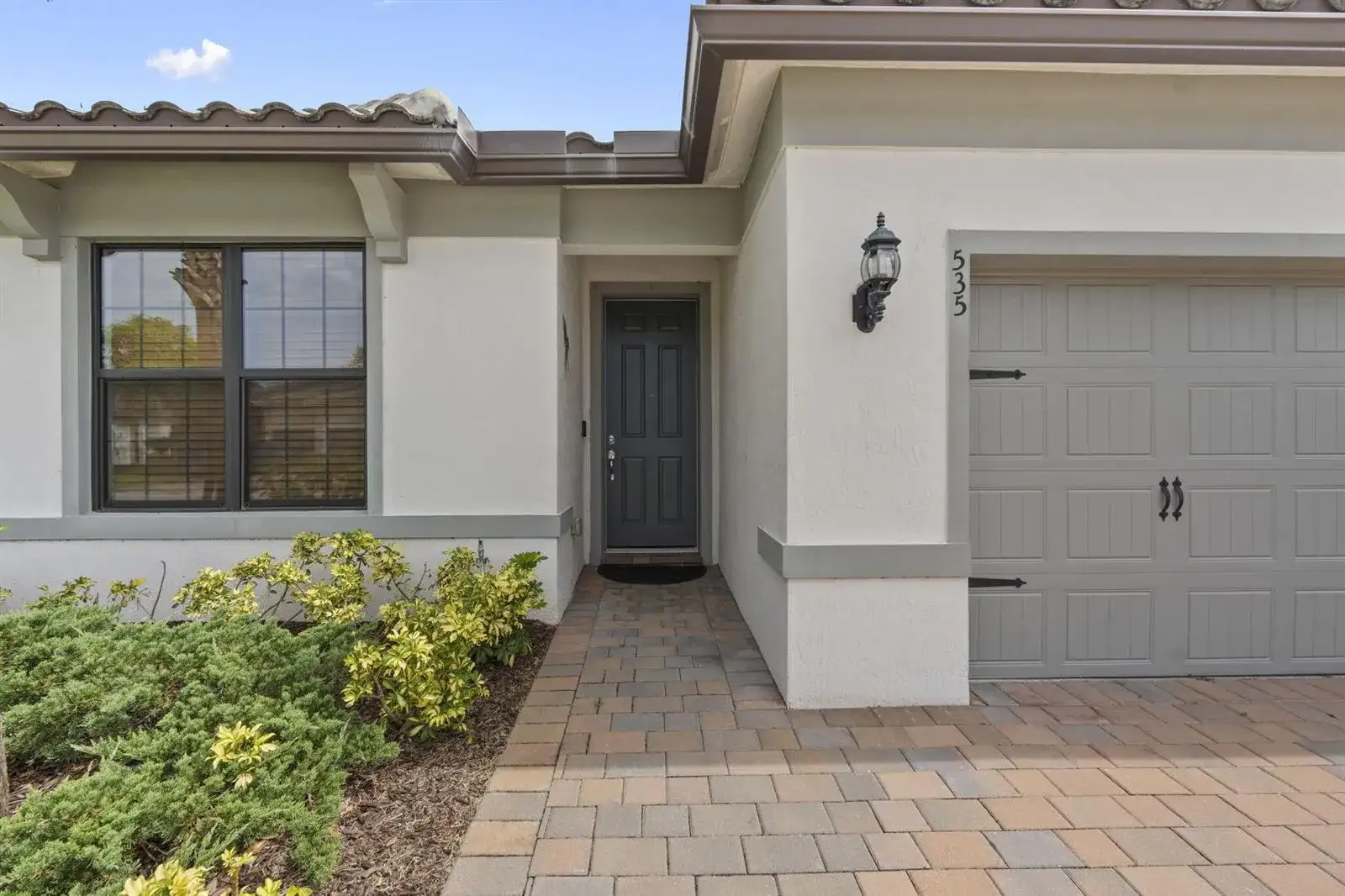 535 SE VILLANDRY Way, Port St. Lucie FL 34984 photo 4