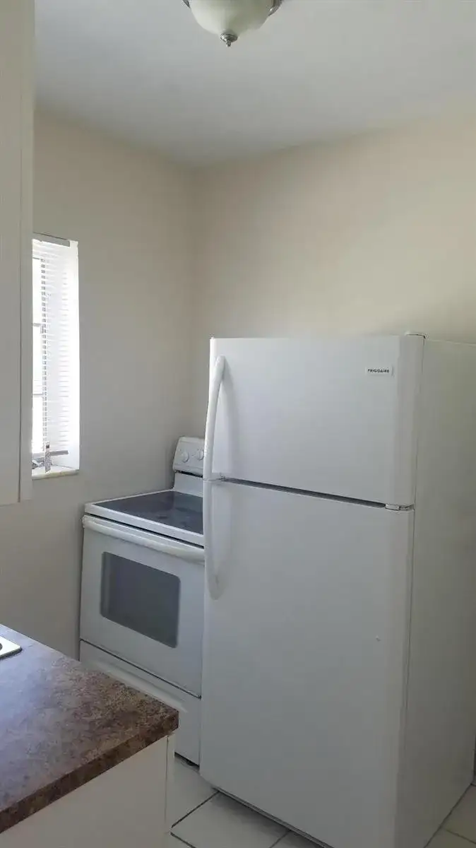 840 80th Street Unit 7, Miami Beach FL 33141 photo 4