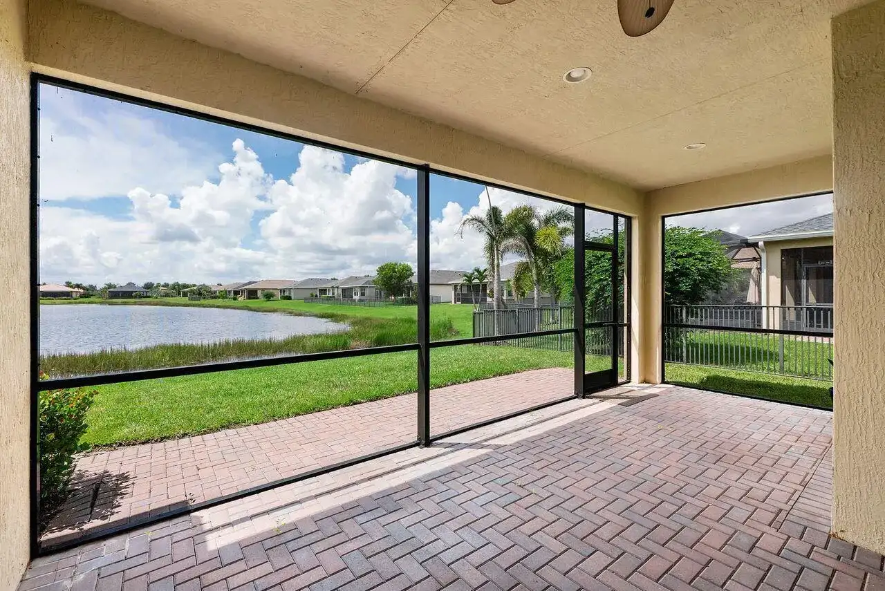 11151 SW Lake Park Drive, Port St. Lucie FL 34987 photo 4