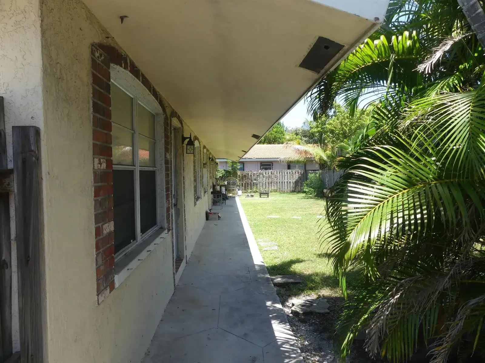 131 SW 15TH Street # 3, Pompano Beach FL 33060 photo 2
