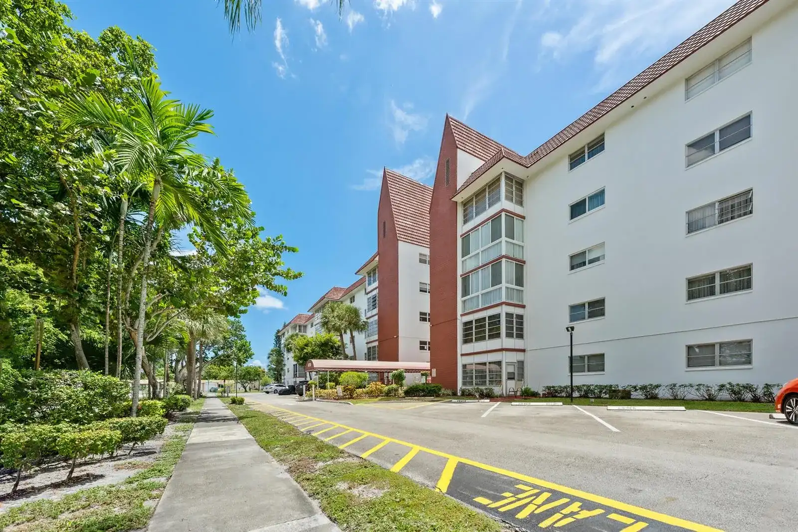 4750 NW 22ND Court # 408, Lauderhill FL 33313