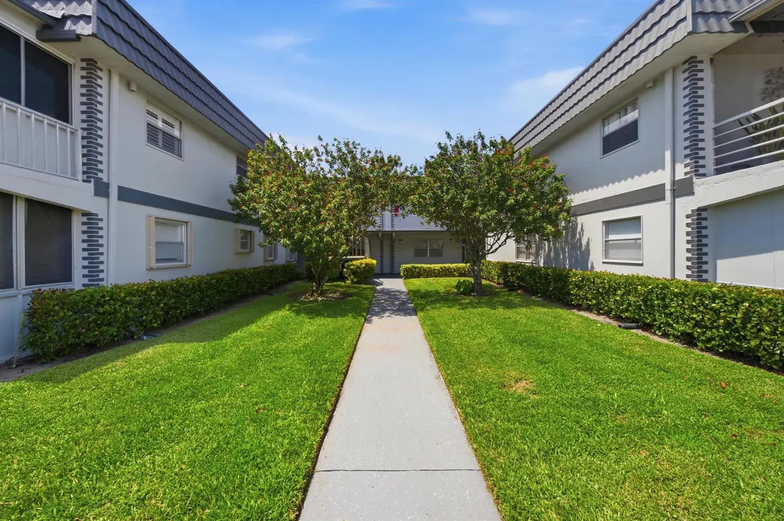273 Saxony F, Delray Beach FL 33446