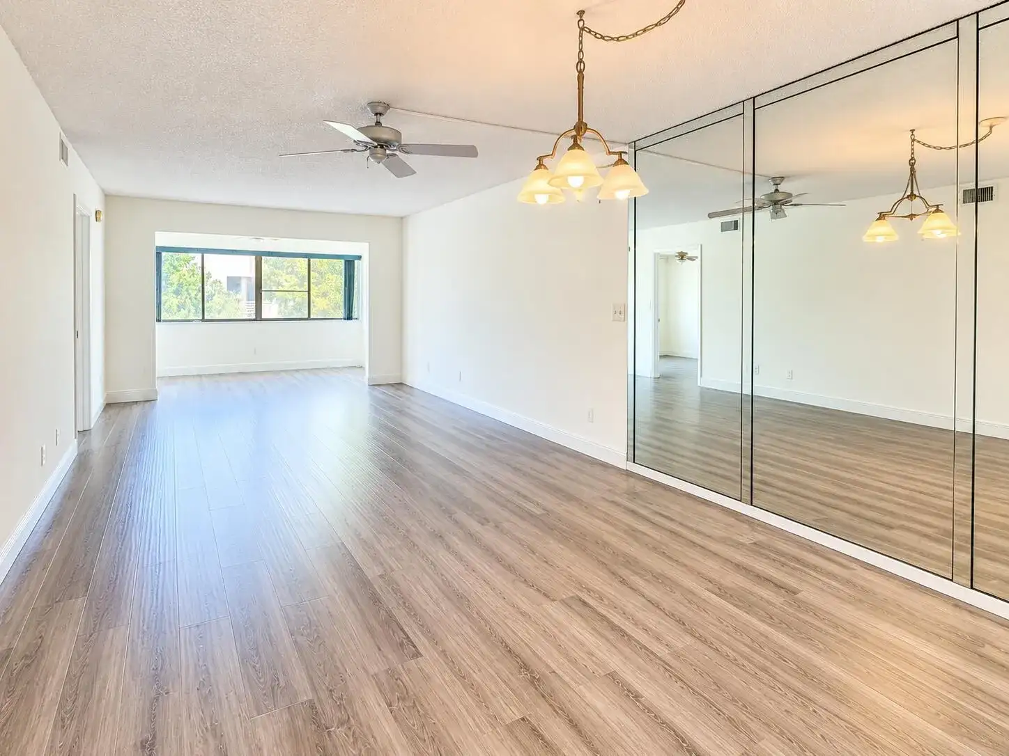 3178 VIA POINCIANA Drive # 411, Lake Worth FL 33467 photo 5
