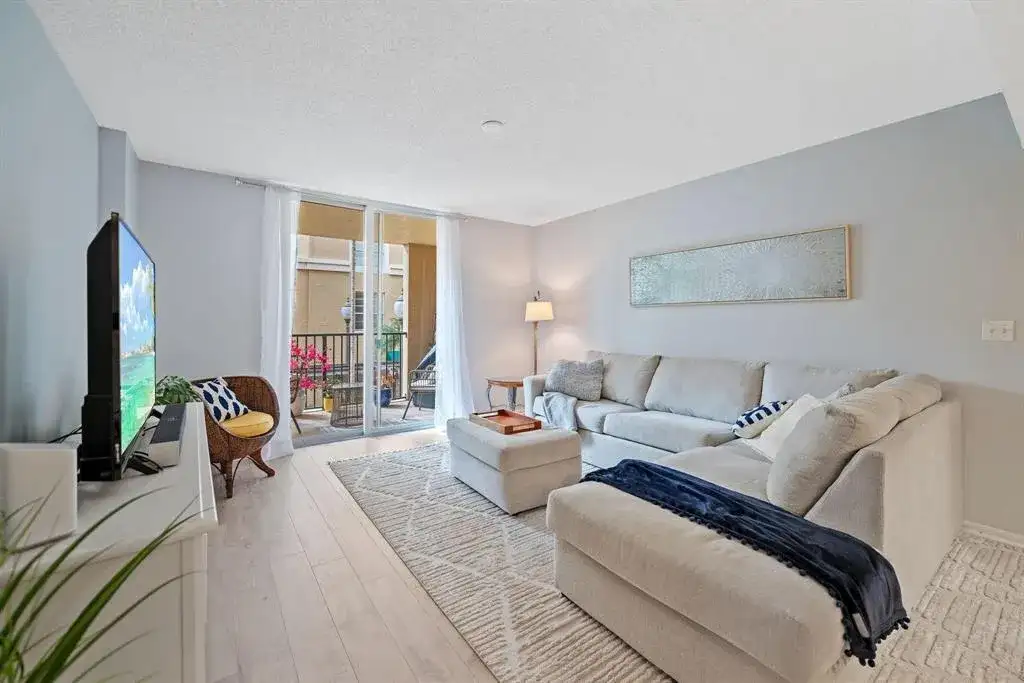 520 SE 5TH Avenue # 2202, Fort Lauderdale FL 33301 photo 2