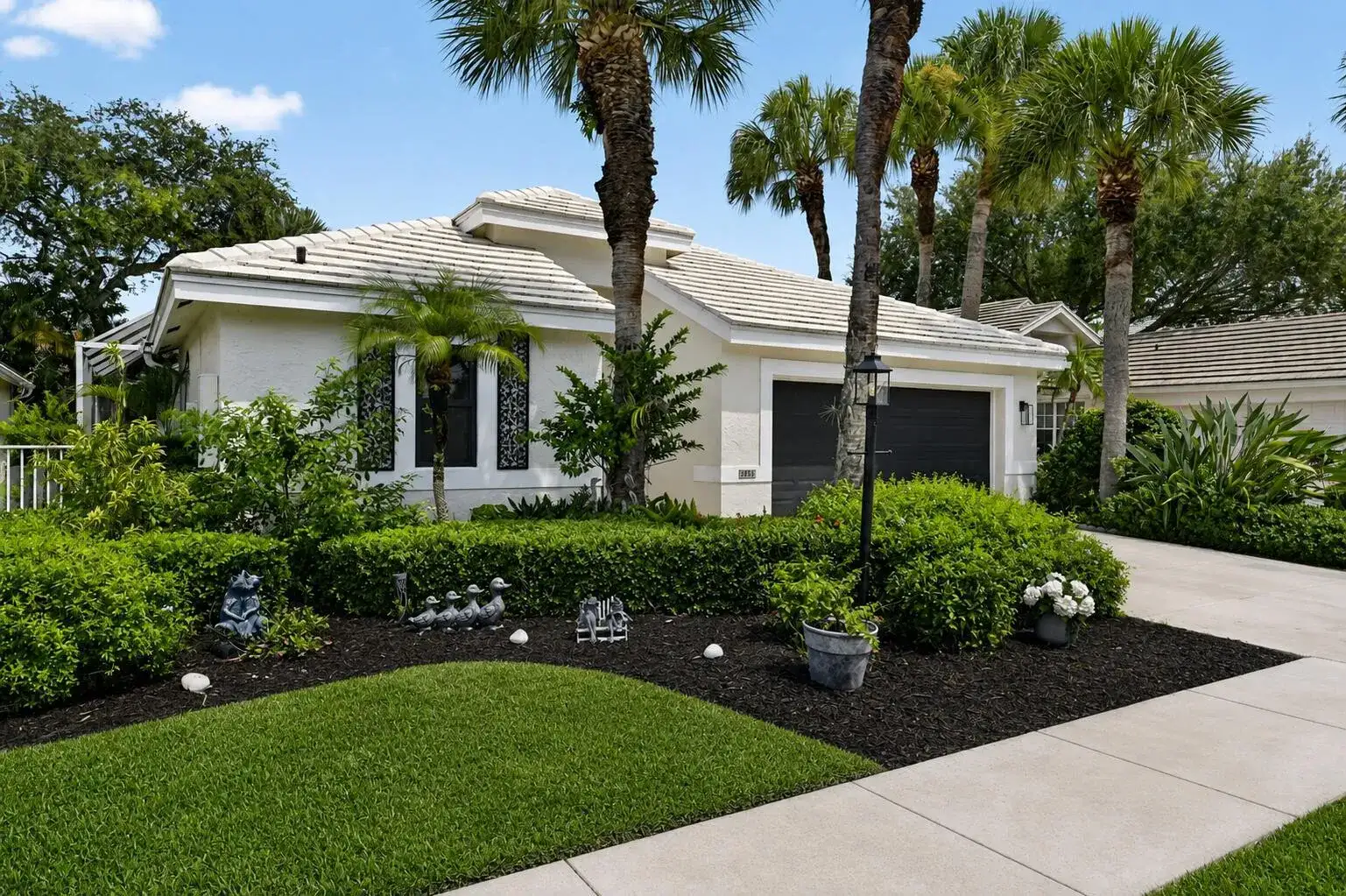 2865 N Clearbrook Circle N, Delray Beach FL 33445 photo 2