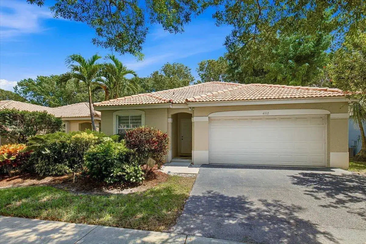 4112 Pine Ridge Lane, Weston FL 33331