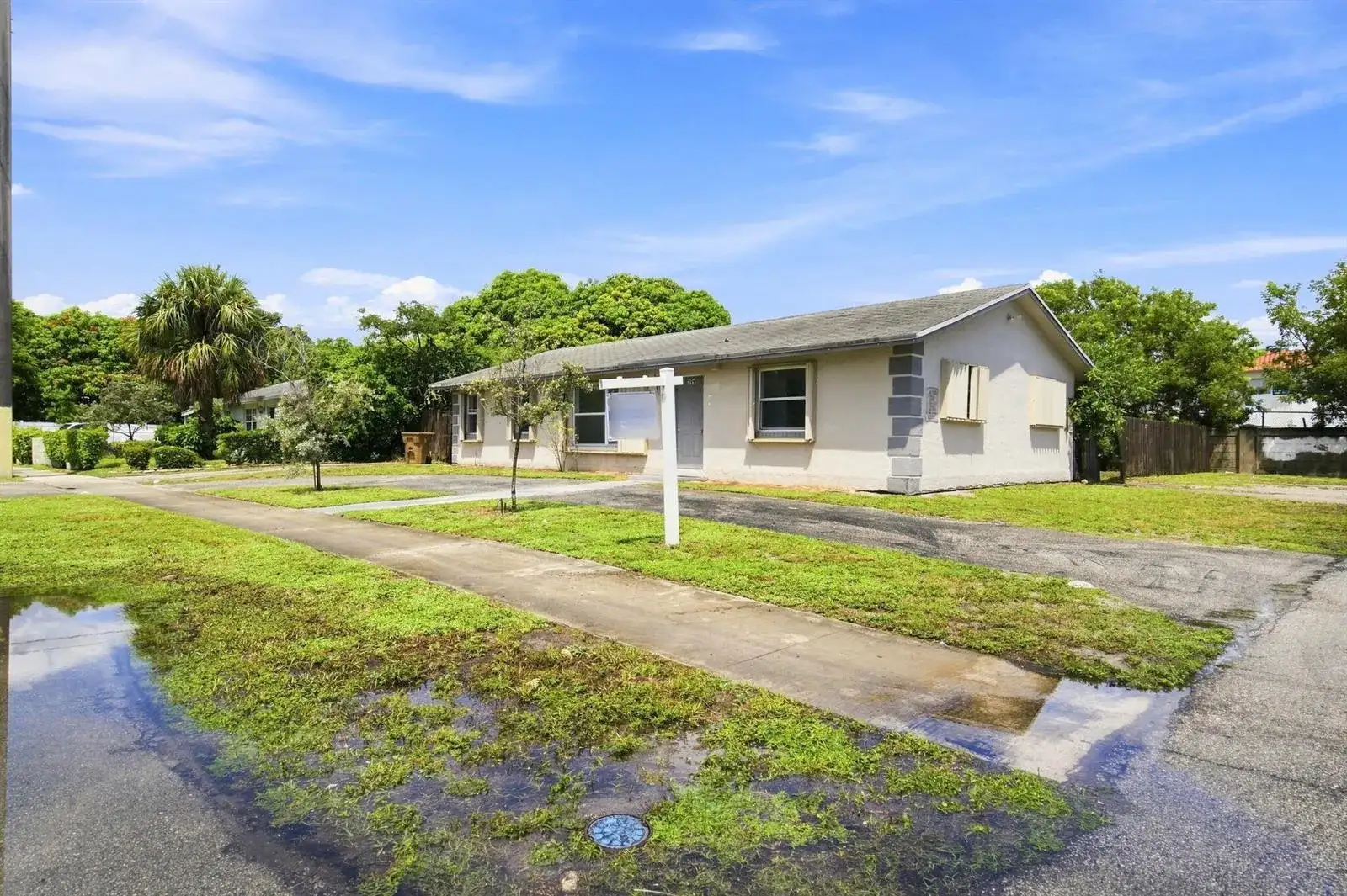399 SW 14TH Street, Deerfield Beach FL 33441 photo 2