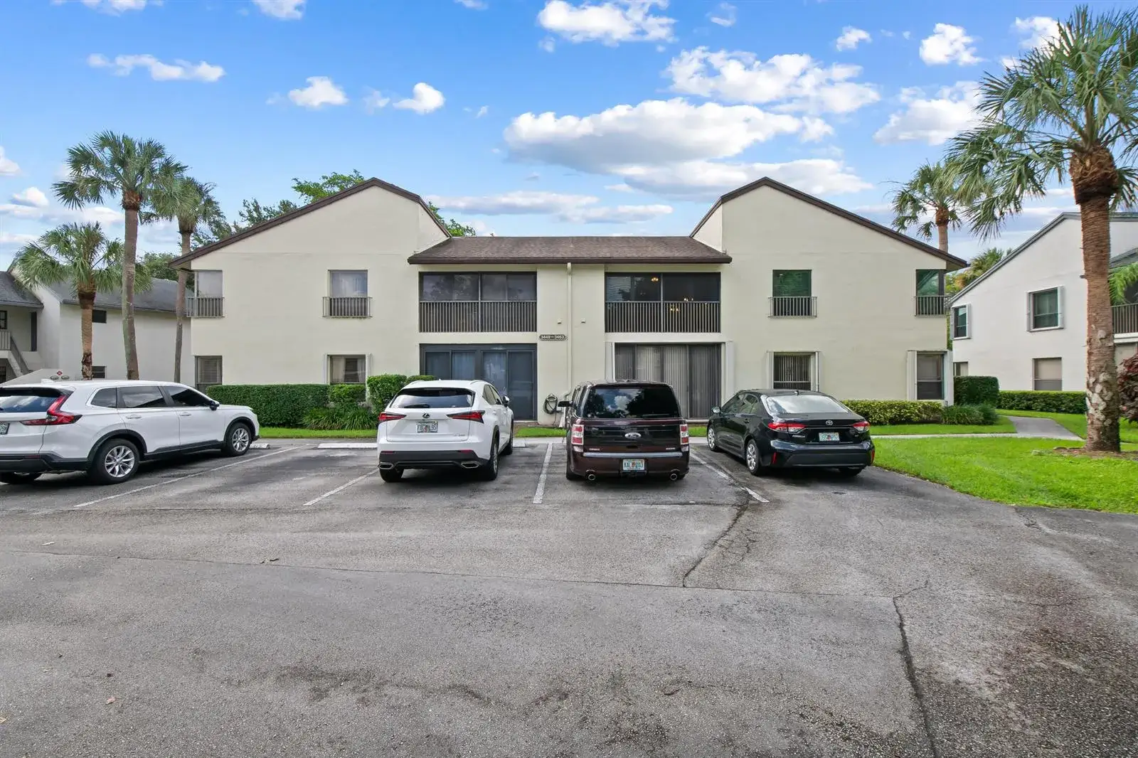 3459 COCOPLUM Circle # 3430, Coconut Creek FL 33063