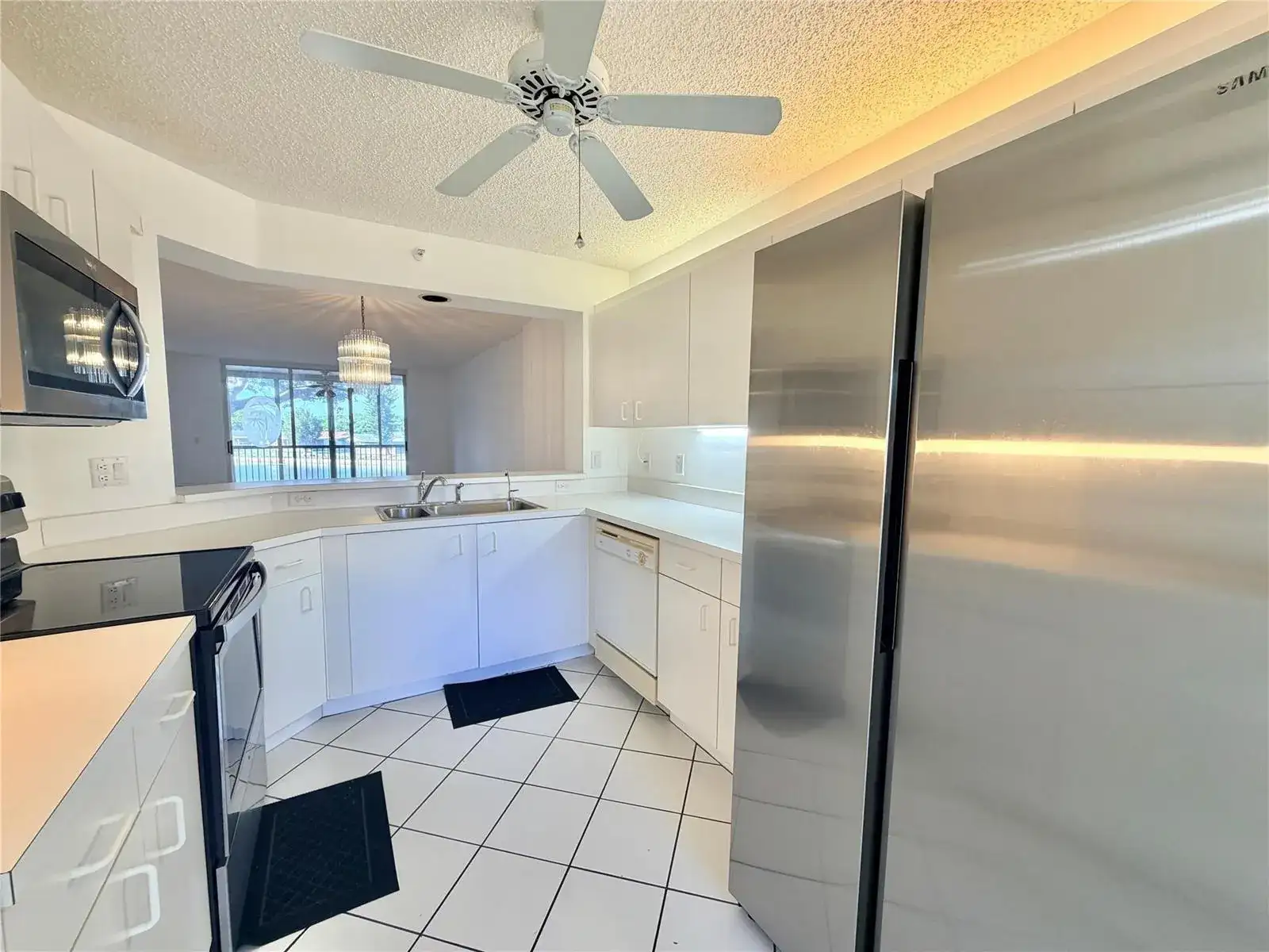 9587 WELDON Circle # B204, Tamarac FL 33321 photo 3
