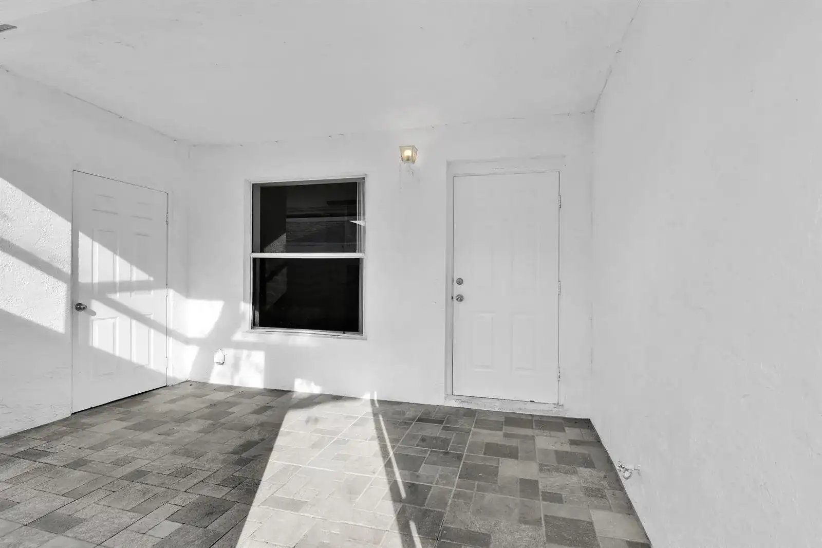 13978 Folkestone Circle, Wellington FL 33414 photo 2