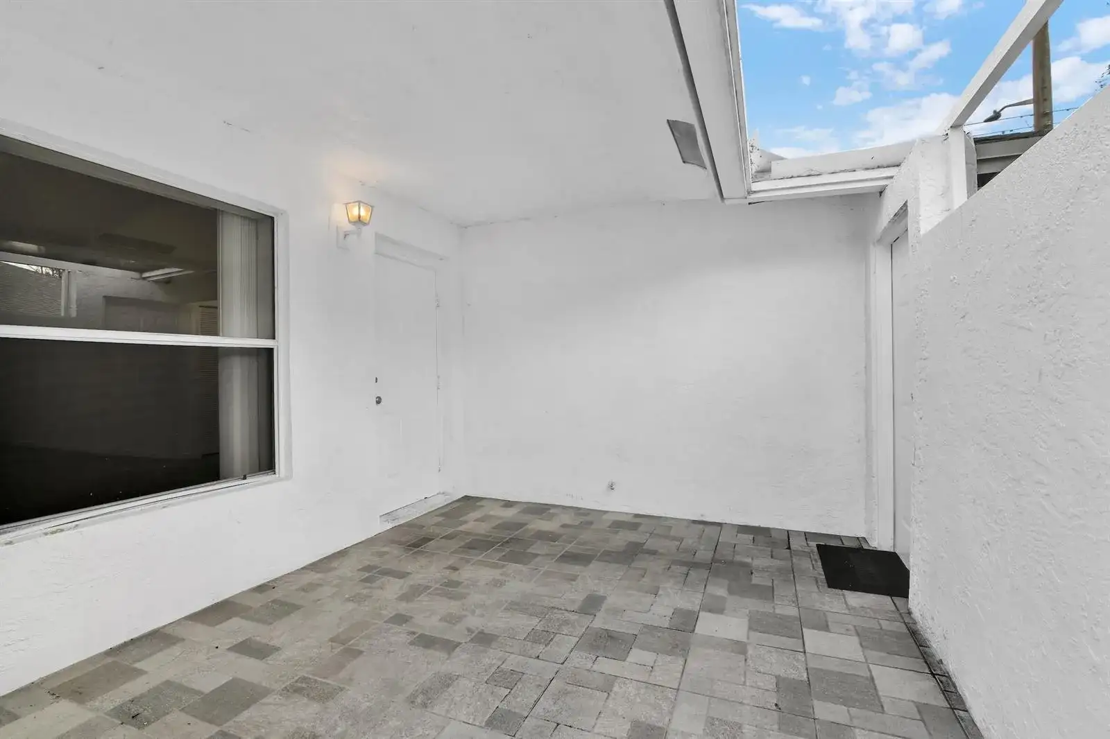 13978 Folkestone Circle, Wellington FL 33414 photo 3