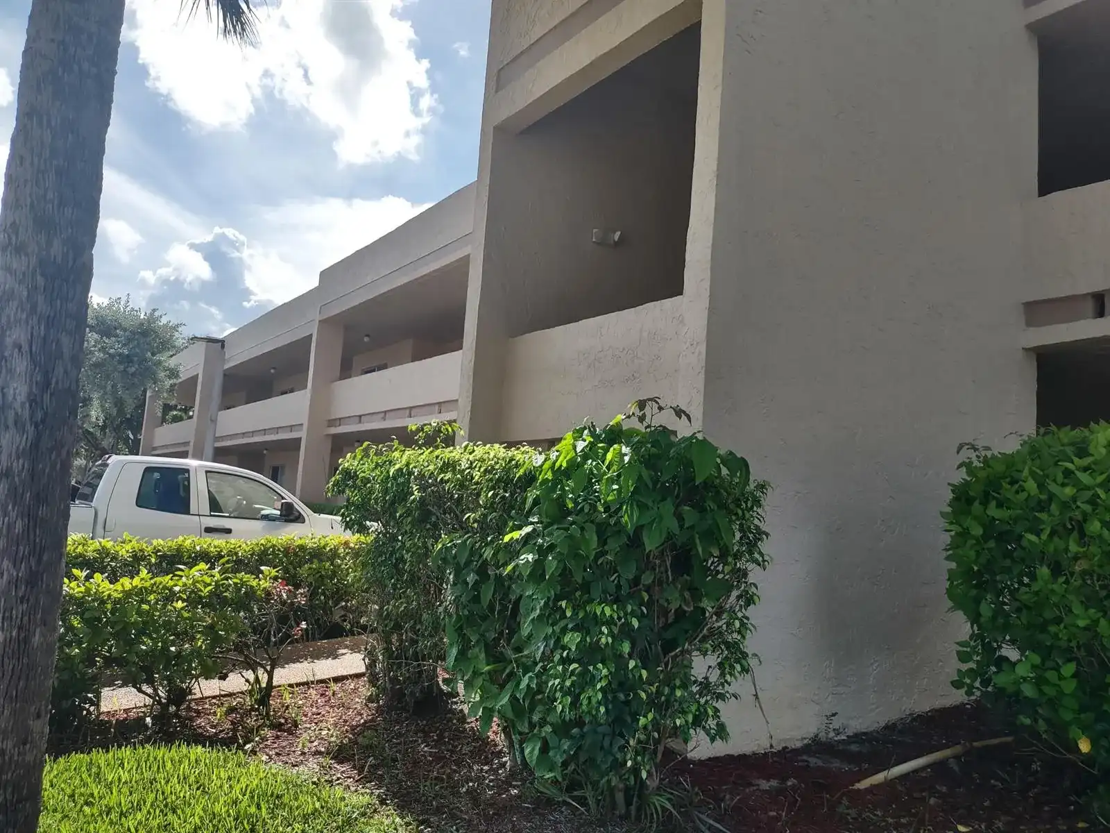 3212 STRAWFLOWER Way # 207, Lake Worth FL 33467