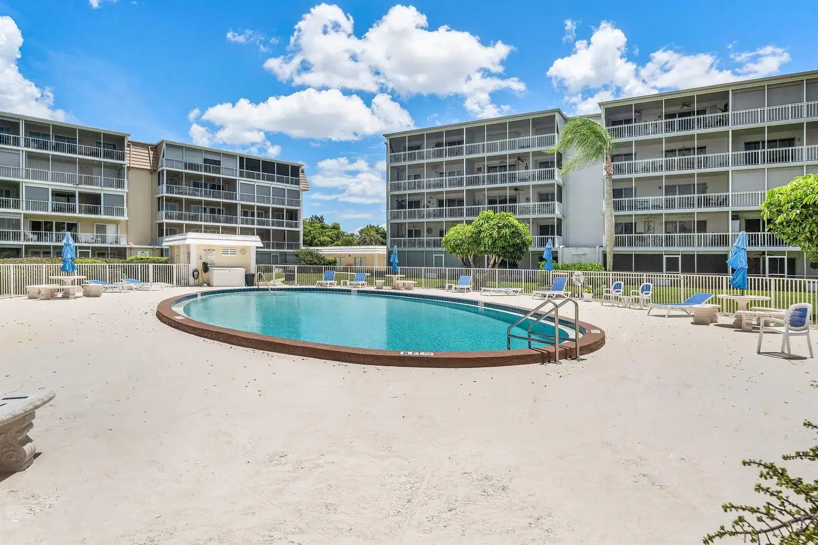 250 John F Kennedy Drive Unit 204, Atlantis FL 33462 photo 2