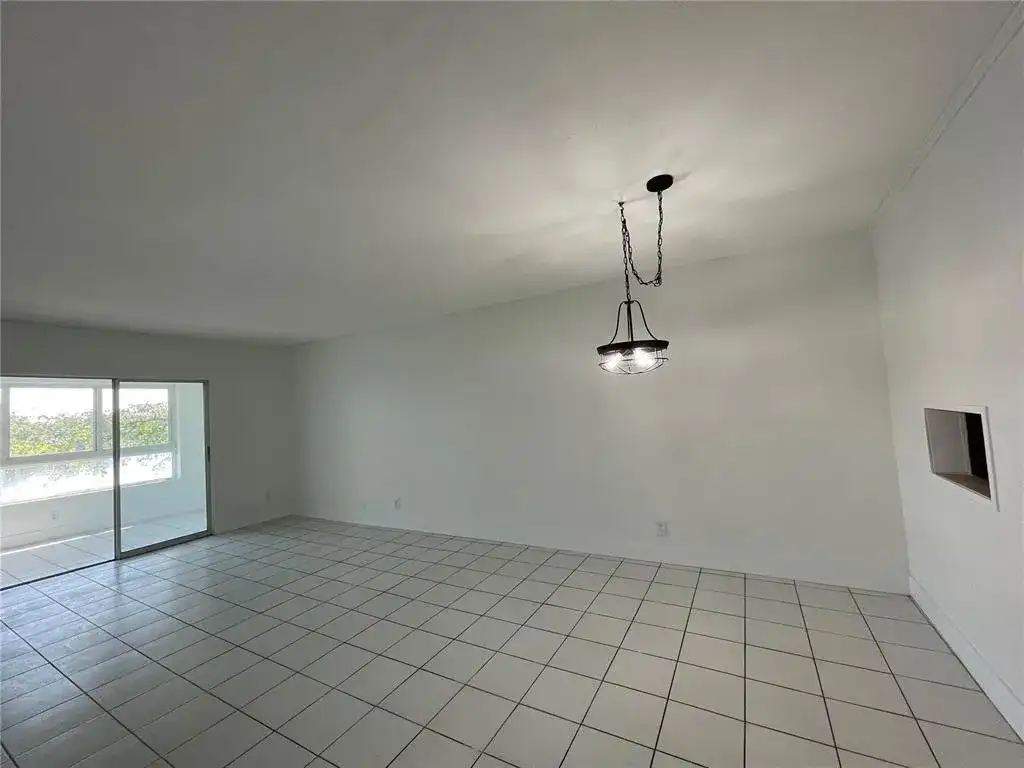 19255 NE 2ND Avenue # 2224, Miami FL 33179 photo 3
