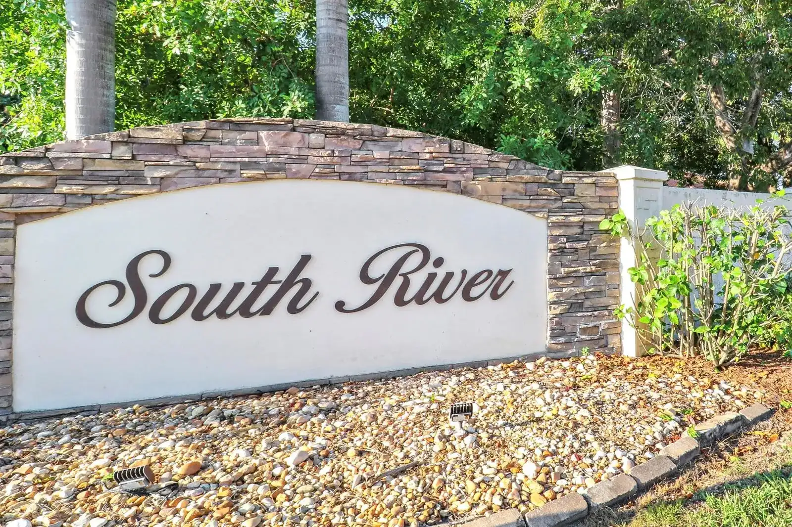 540 SW South River Drive, Stuart FL 34997
