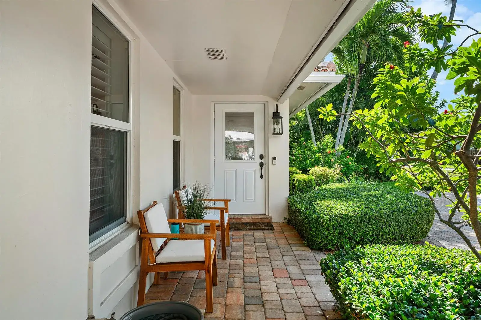 2641 NE 52nd Street, Lighthouse Point FL 33064 photo 4
