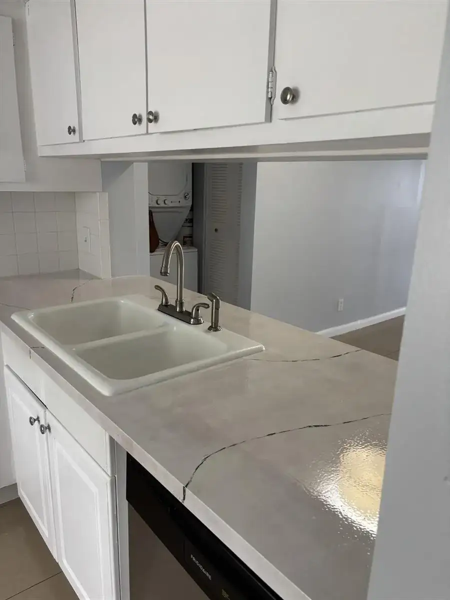201 Lake Pointe Drive # 107, Oakland Park FL 33309 photo 5