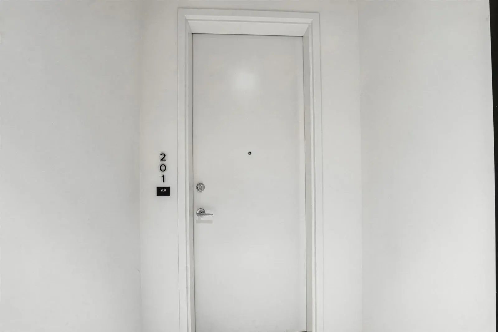1400 BISCAYNE Boulevard # 201, Miami FL 33132