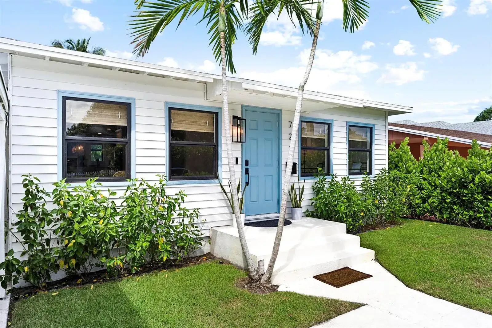721 Dobbins Street, West Palm Beach FL 33405 photo 4