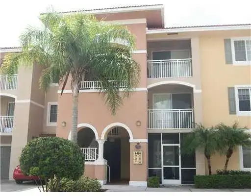 6410 Emerald Dunes Drive # 204, West Palm Beach FL 33411