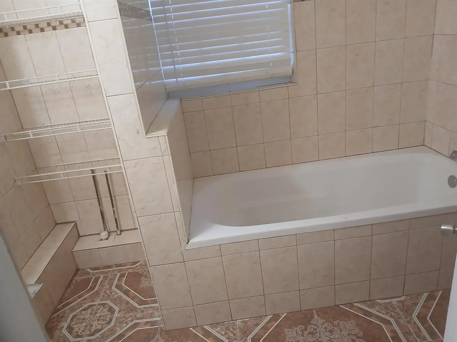 330 SW 14TH Street, Dania Beach FL 33004