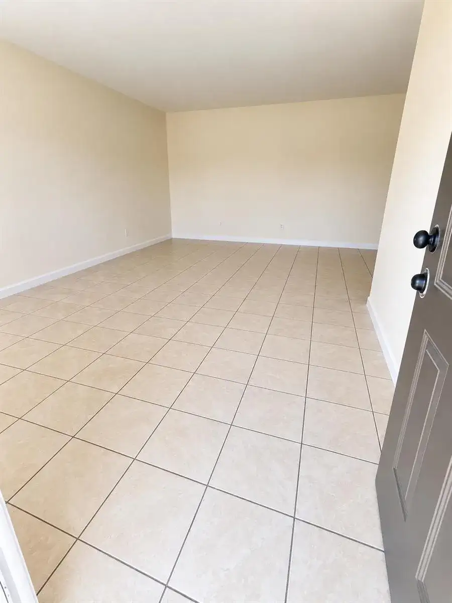 3121 NW 133RD Street # 4, Opa-Locka FL 33054 photo 3