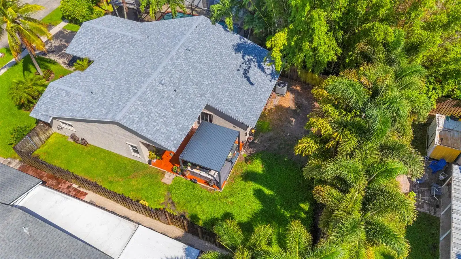 5318 NW 93rd Avenue, Sunrise FL 33351 photo 2