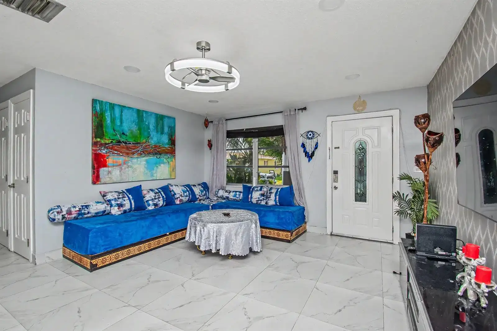 5704 NW 47th Lane, Tamarac FL 33319 photo 4