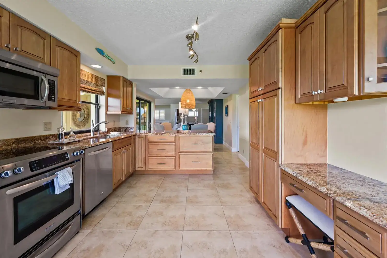 16914 WATERBEND Drive # 270, Jupiter FL 33477 photo 5
