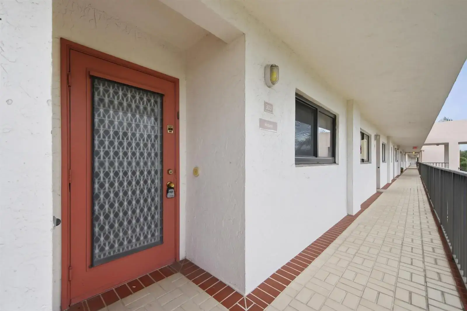 15075 WITNEY Rd #303, Delray Beach FL 33484 photo 3