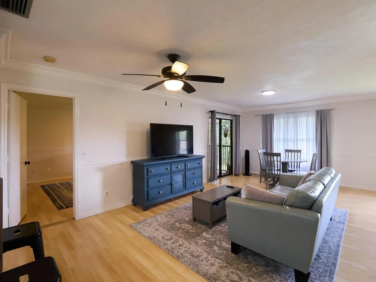 6535 SE Federal Highway # 204, Stuart FL 34994 photo 2