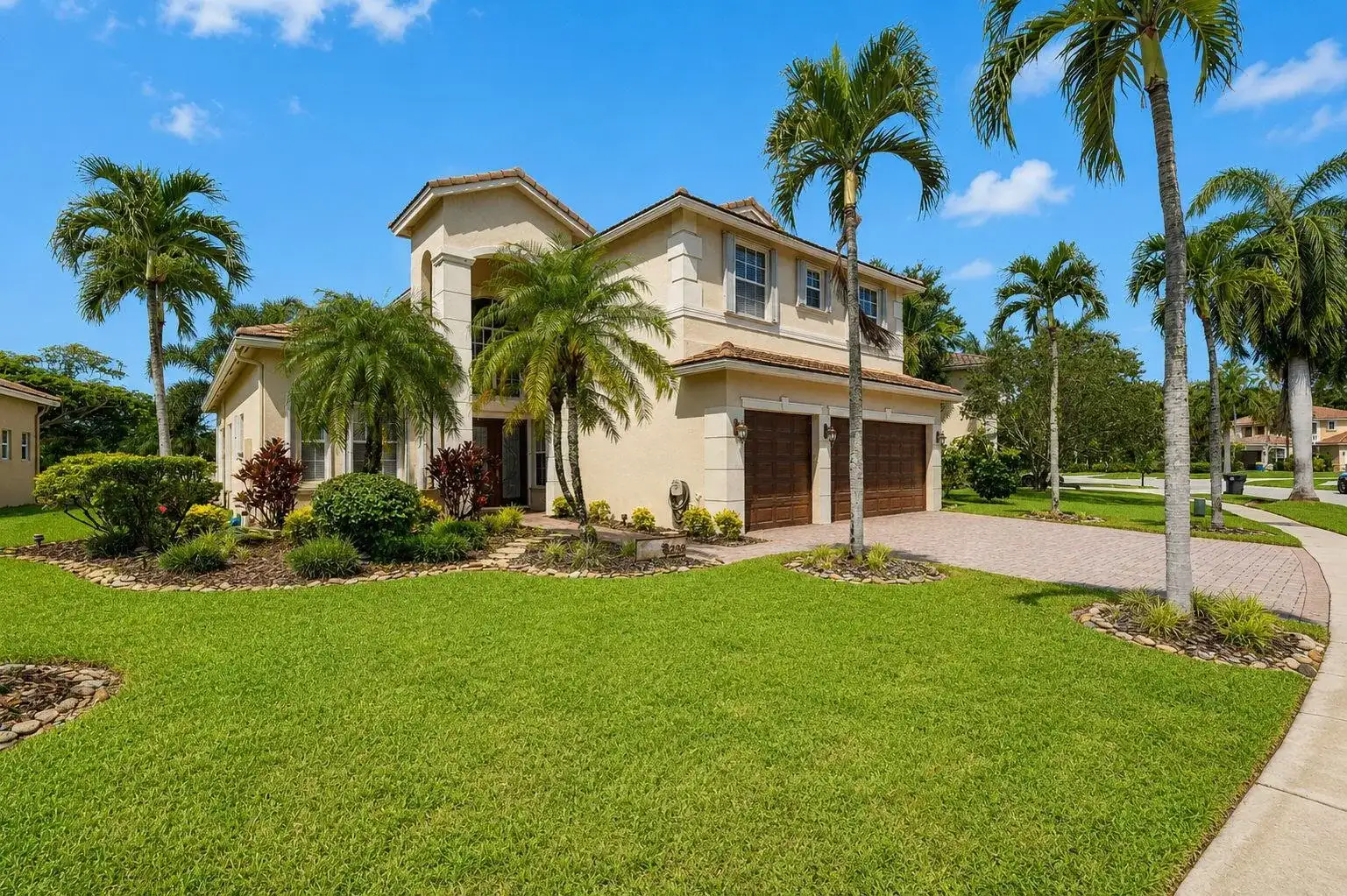 6839 Houlton Circle, FL 33467 photo 3