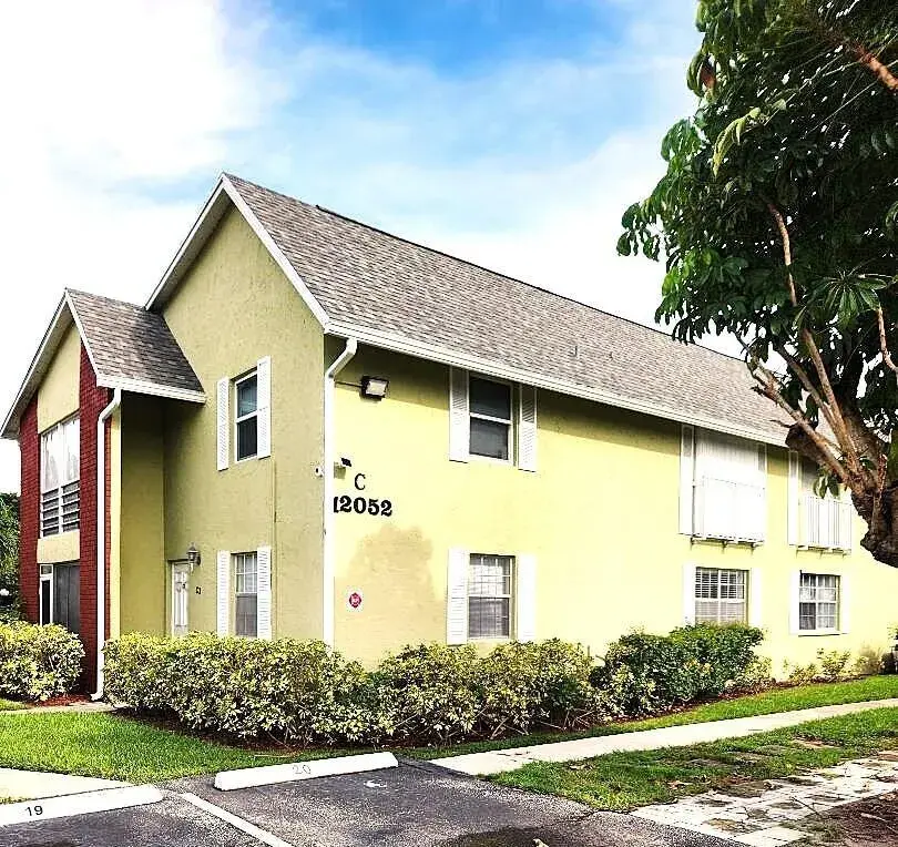 12052 ALTERNATE A1A # C8, Palm Beach Gardens FL 33410