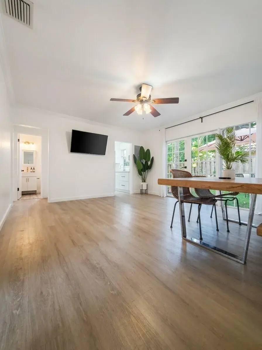 1400 NE 4TH Court # 1, Fort Lauderdale FL 33301