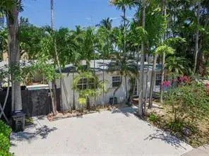 1400 NE 4TH Court # 1, Fort Lauderdale FL 33301