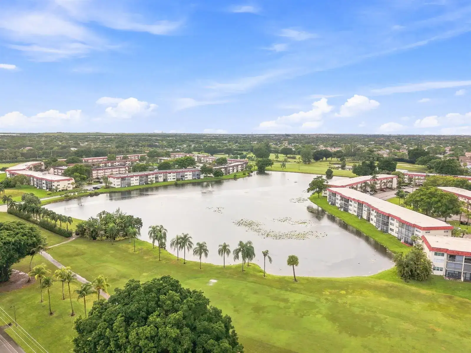 9400 N HOLLYBROOK LAKE Drive # 208, Pembroke Pines FL 33025 photo 2