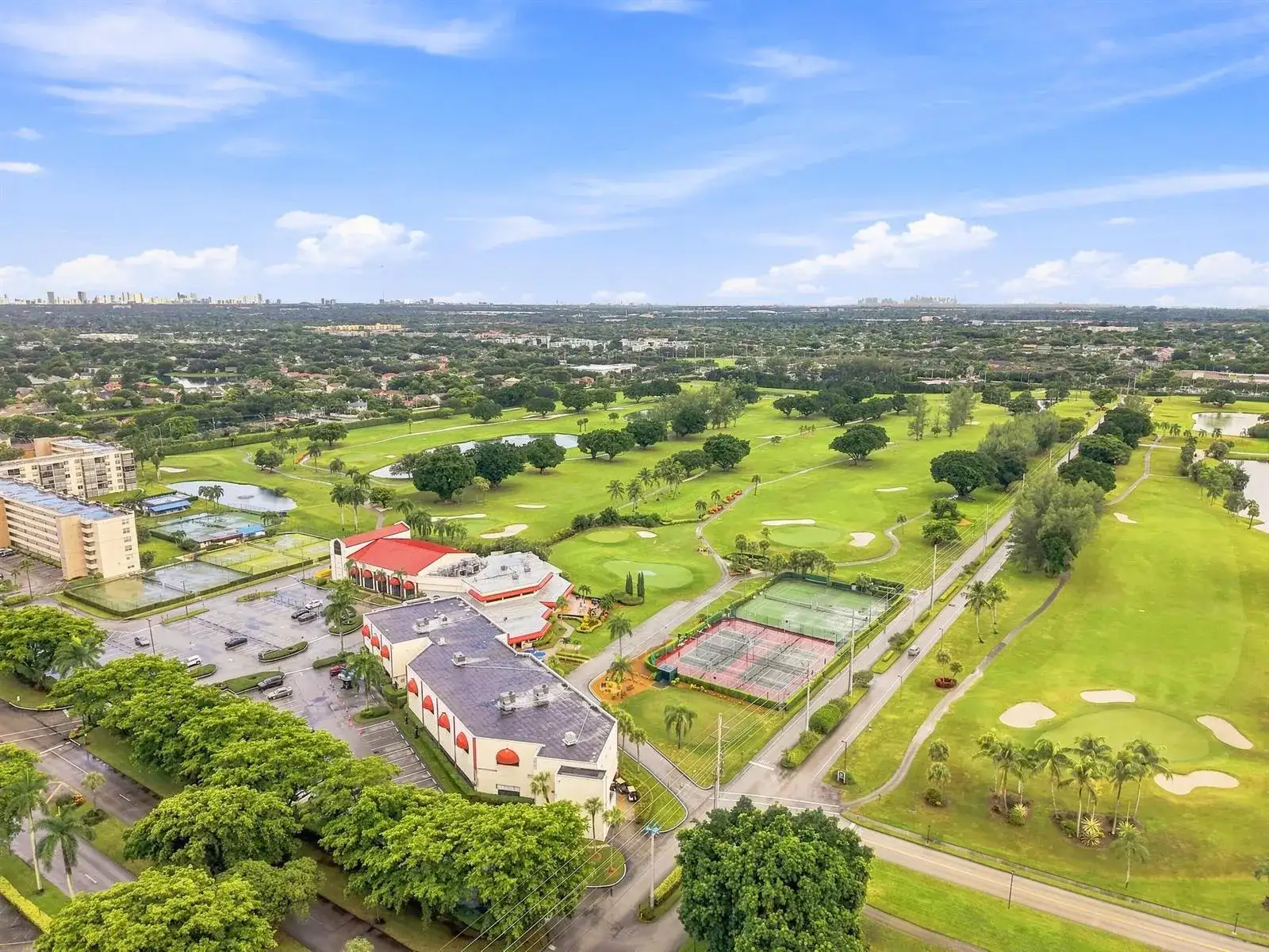 9400 N HOLLYBROOK LAKE Drive # 208, Pembroke Pines FL 33025 photo 4