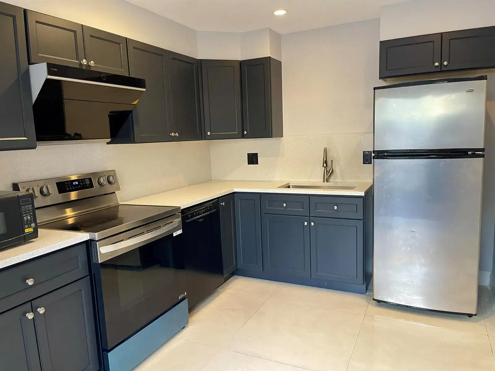 3555 NW 91st Lane, Sunrise FL 33351 photo 4
