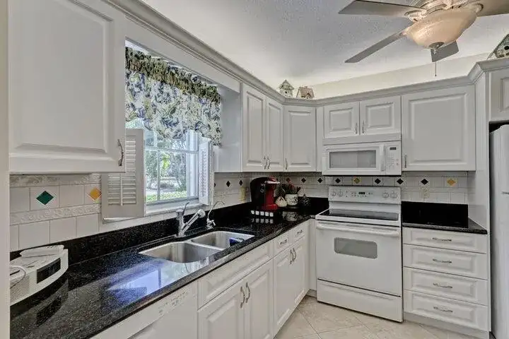 1201 N SUGAR SANDS Boulevard # 3, Singer Island FL 33404 photo 5