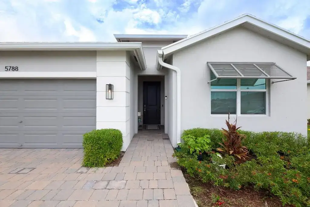 5788 SE SKYBLUE Circle, Stuart FL 34997 photo 5