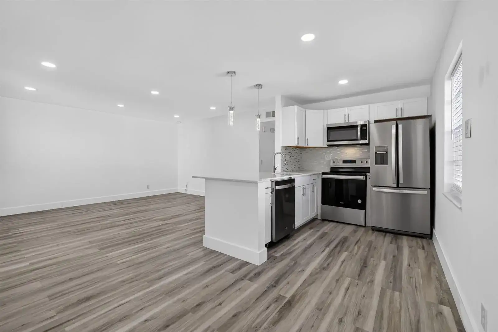 515 Normandy Lane, Delray Beach FL 33484 photo 3