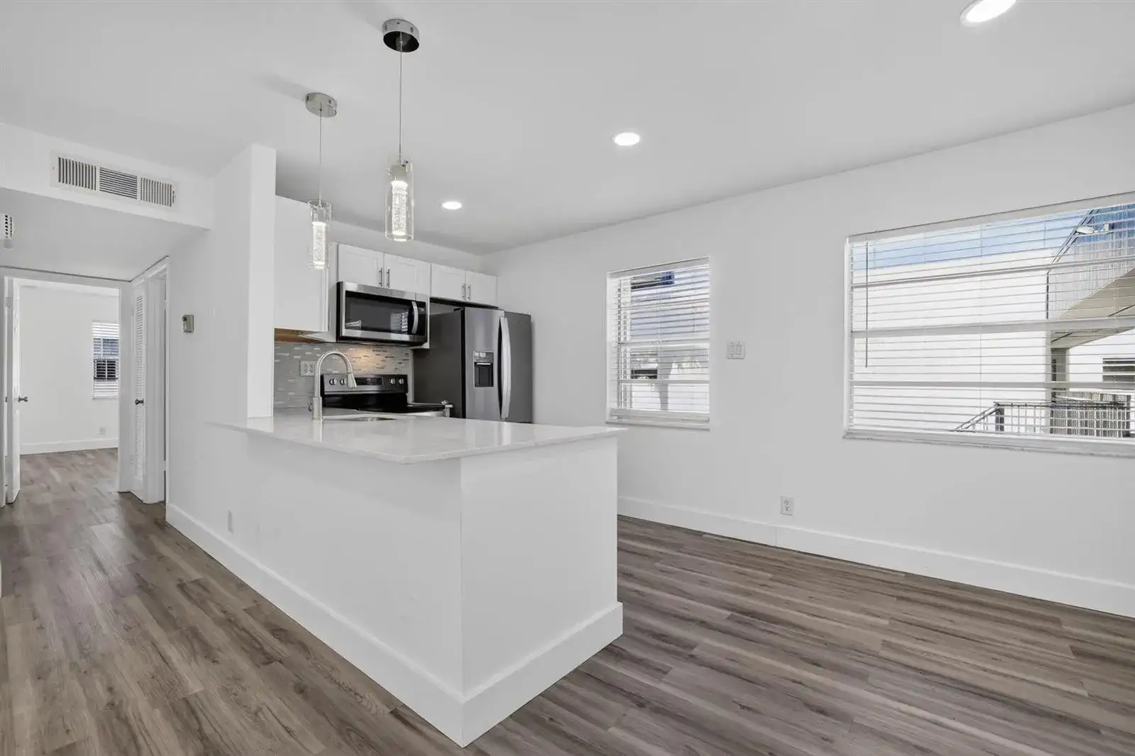 515 Normandy Lane, Delray Beach FL 33484 photo 4