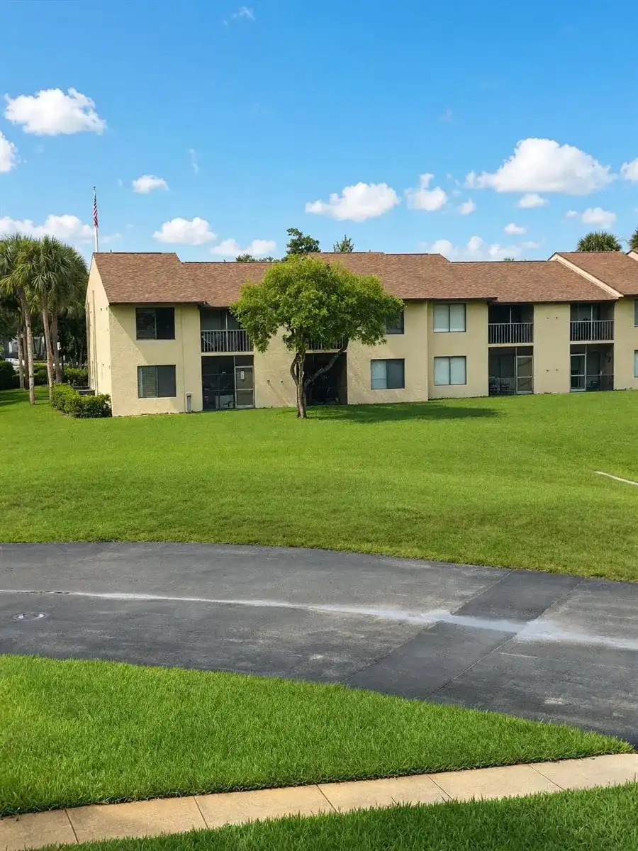 6716 Palmetto Circle S # 202, Boca Raton FL 33433