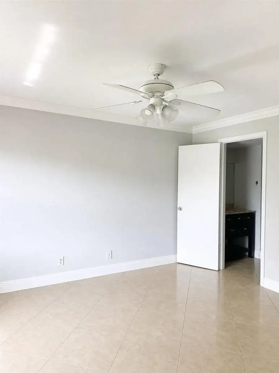 6716 Palmetto Circle S # 202, Boca Raton FL 33433 photo 4
