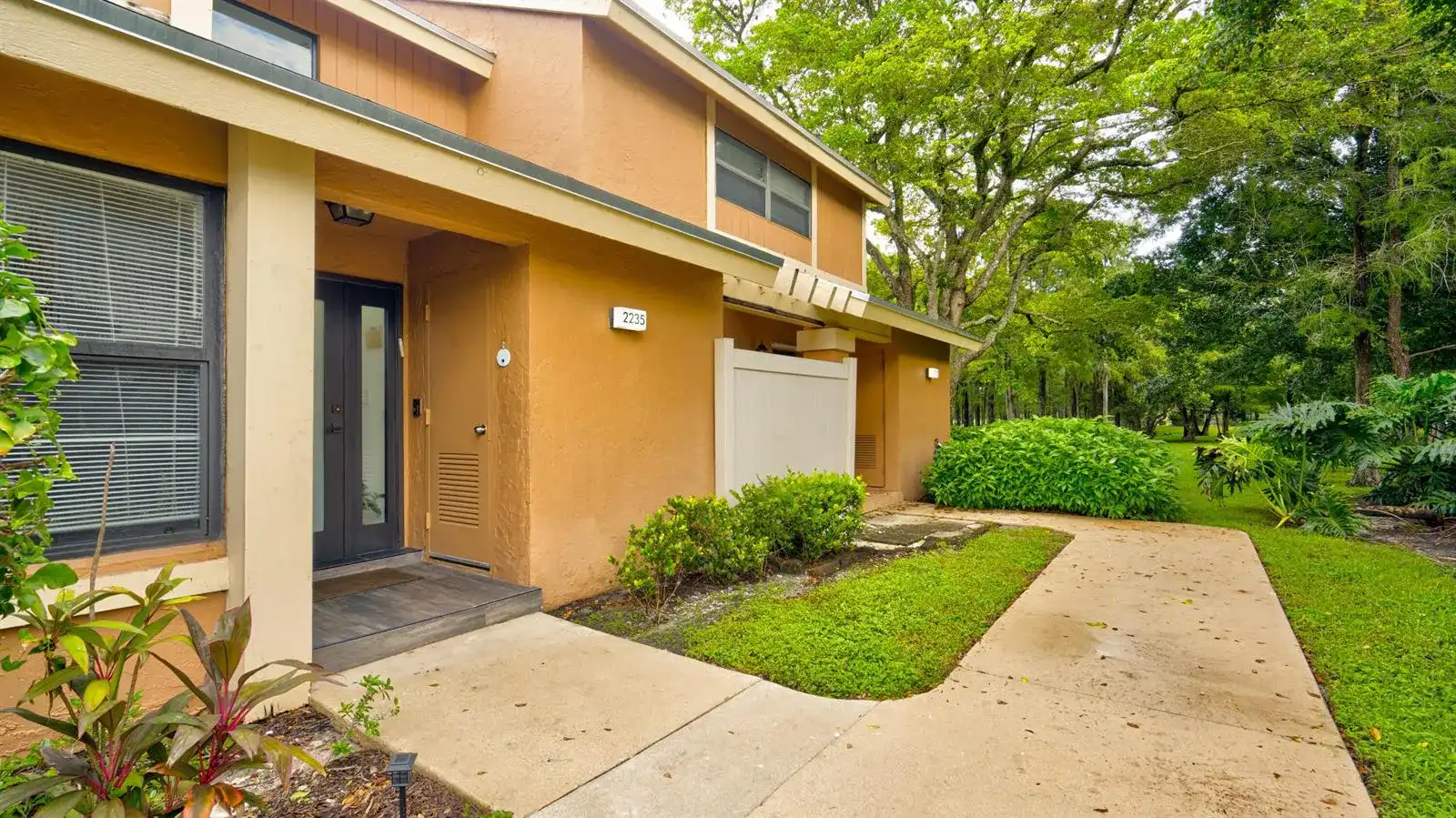 2235 NW 45th Avenue, Coconut Creek FL 33066