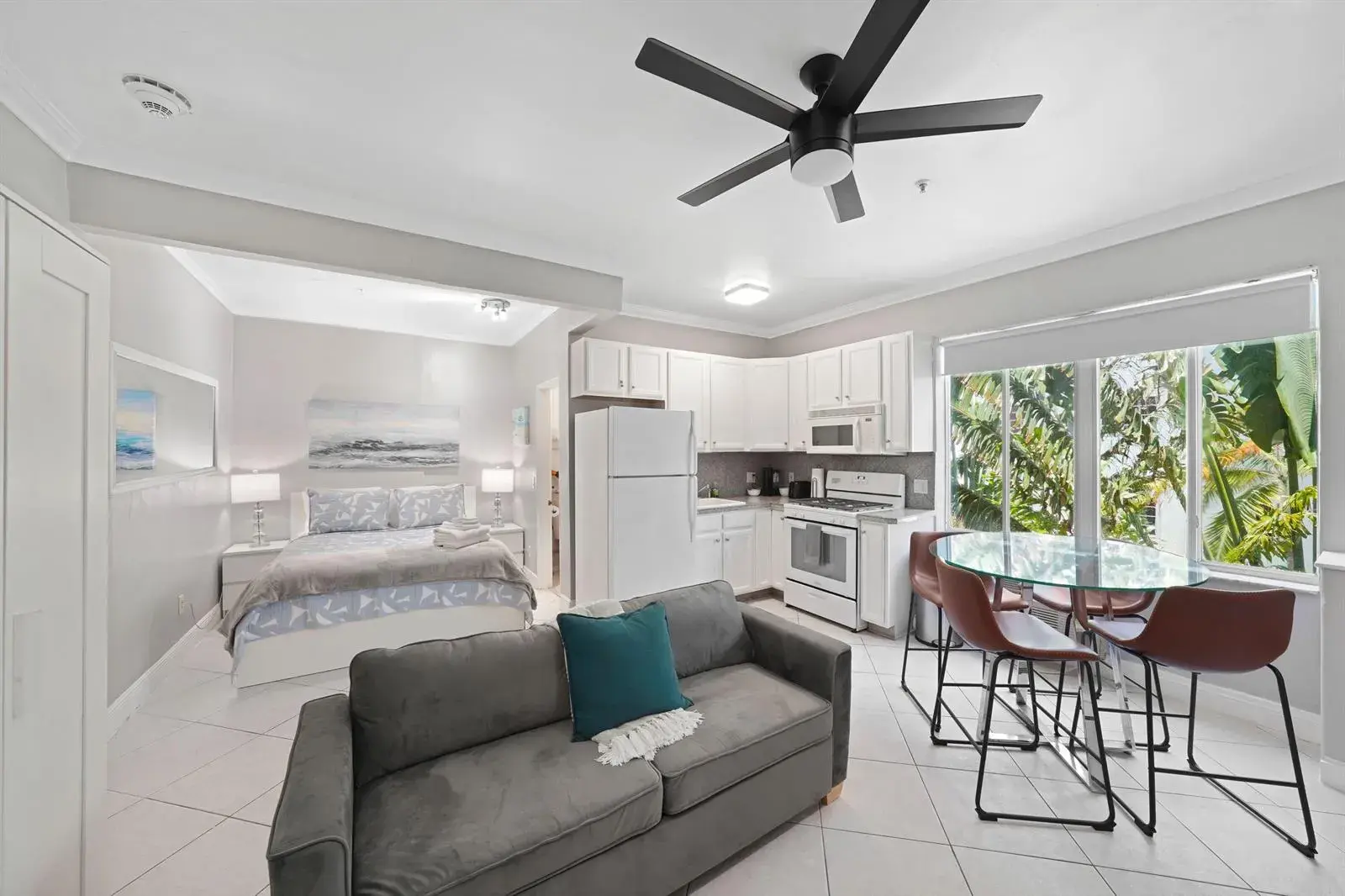 3710 Collins Avenue # 304, Miami Beach FL 33140