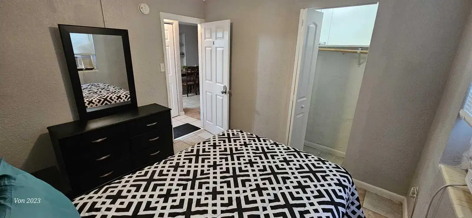1069 W 30TH Street # 6, Riviera Beach FL 33404
