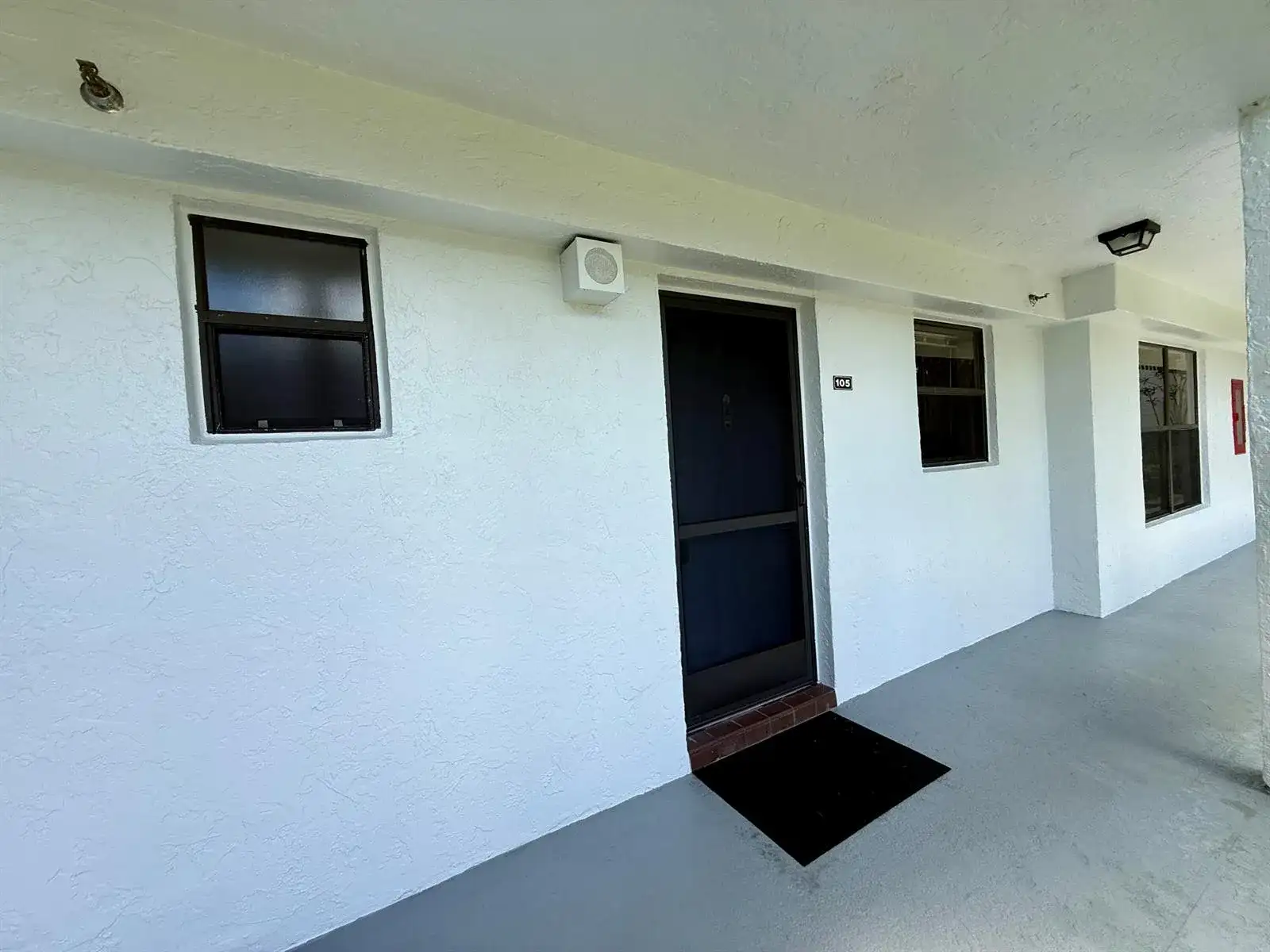 4760 Lucerne Lakes Boulevard W # 105, Lake Worth FL 33467 photo 3